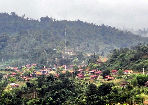 Trang thông tin nội bộ Văn phòng UBND tỉnh Quảng Bình - Bản mới Ra Mai giữa đại ngàn Trường Sơn