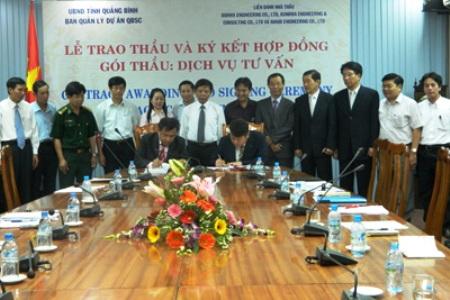 Khẩn trương triển khai Dự án cung cấp điện năng lượng mặt trời