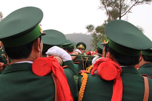 Oan-vai-don-khieng-9422-1389442836.jpg