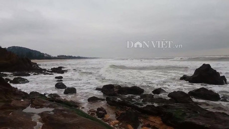 Ngắm bãi Đá Nhảy đẹp hoang sơ ở Quảng Bình