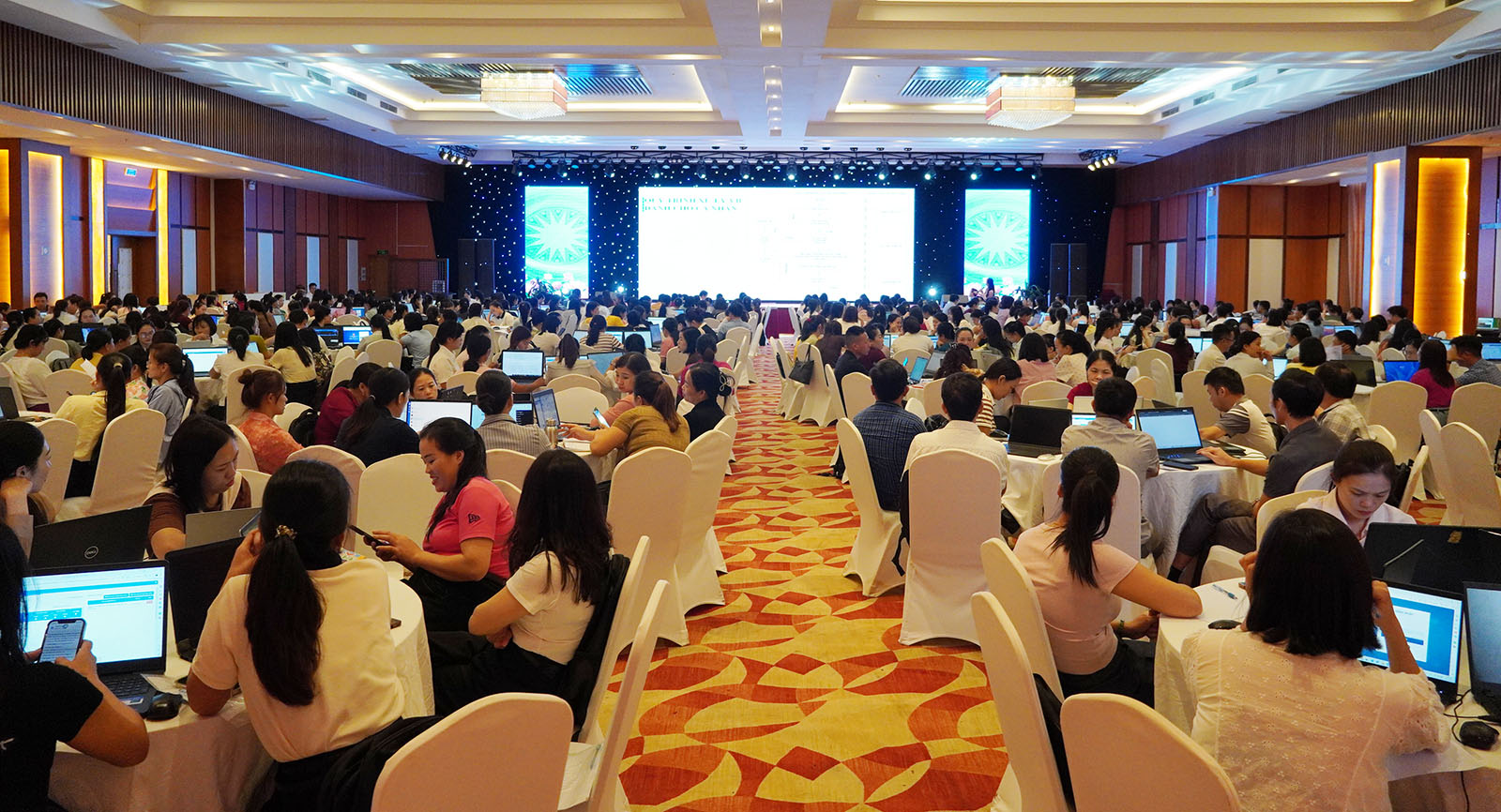 Tập huấn Hệ thống Quản lý văn bản và Điều hành năm 2026 cho ngành Giáo dục và Đào tạo